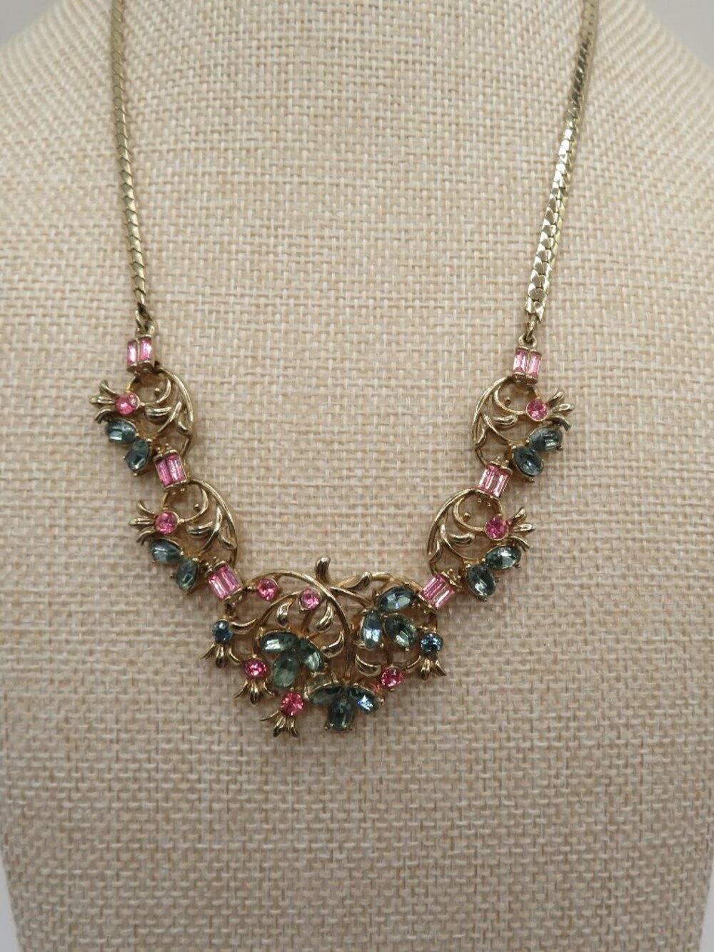 VIntage Hollycraft Pink Blue Rhinestone Gold Tone Necklace